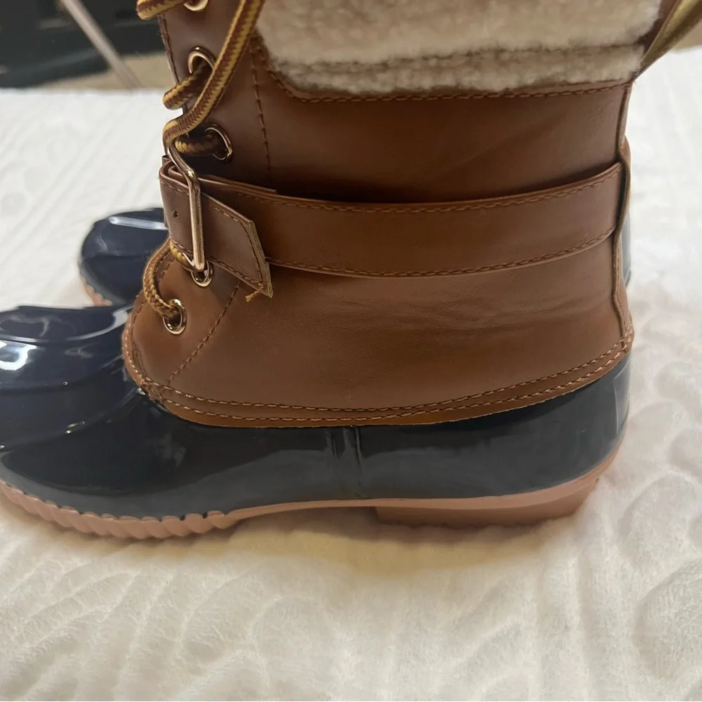 💗 Forever 21 - Womans Winter‎ Boots